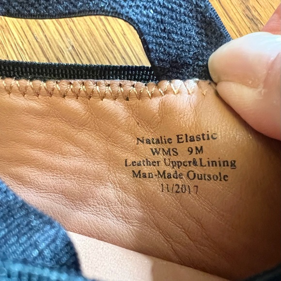 Gentle Souls by Kenneth Cole Natalie Elastic Pumps Size 9 - Picture 7 of 9